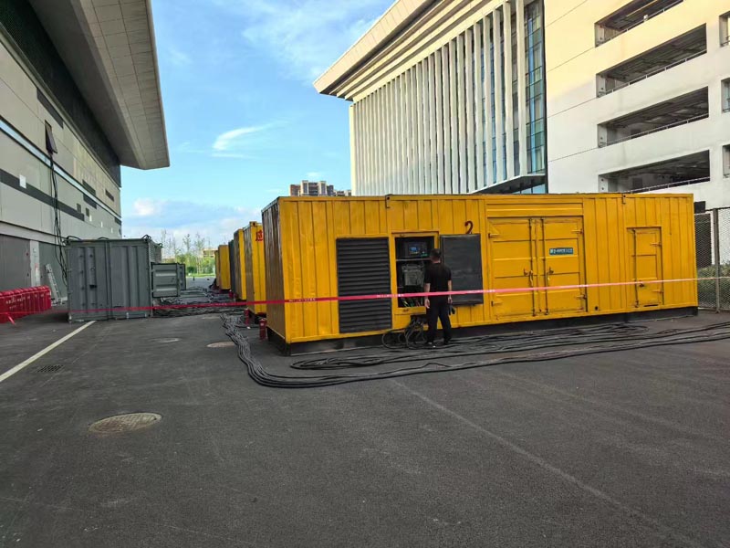 吴江柴油发电机冬季保养注意事项？