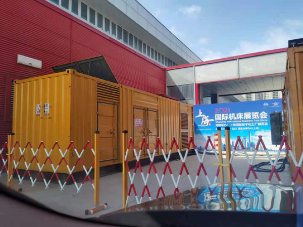 吴江出租发电机-柴油发电机和汽油发电机哪个更好一些？