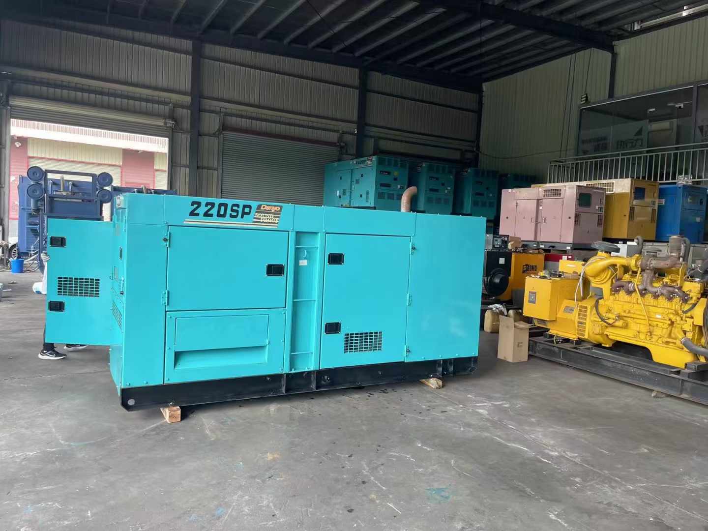 吴江800kW 柴油发电机的输出电流波动范围是多少？