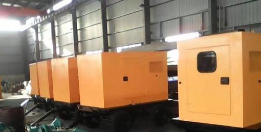 吴江柴油发电机组冬季启动后需要进行哪些检查和操作？